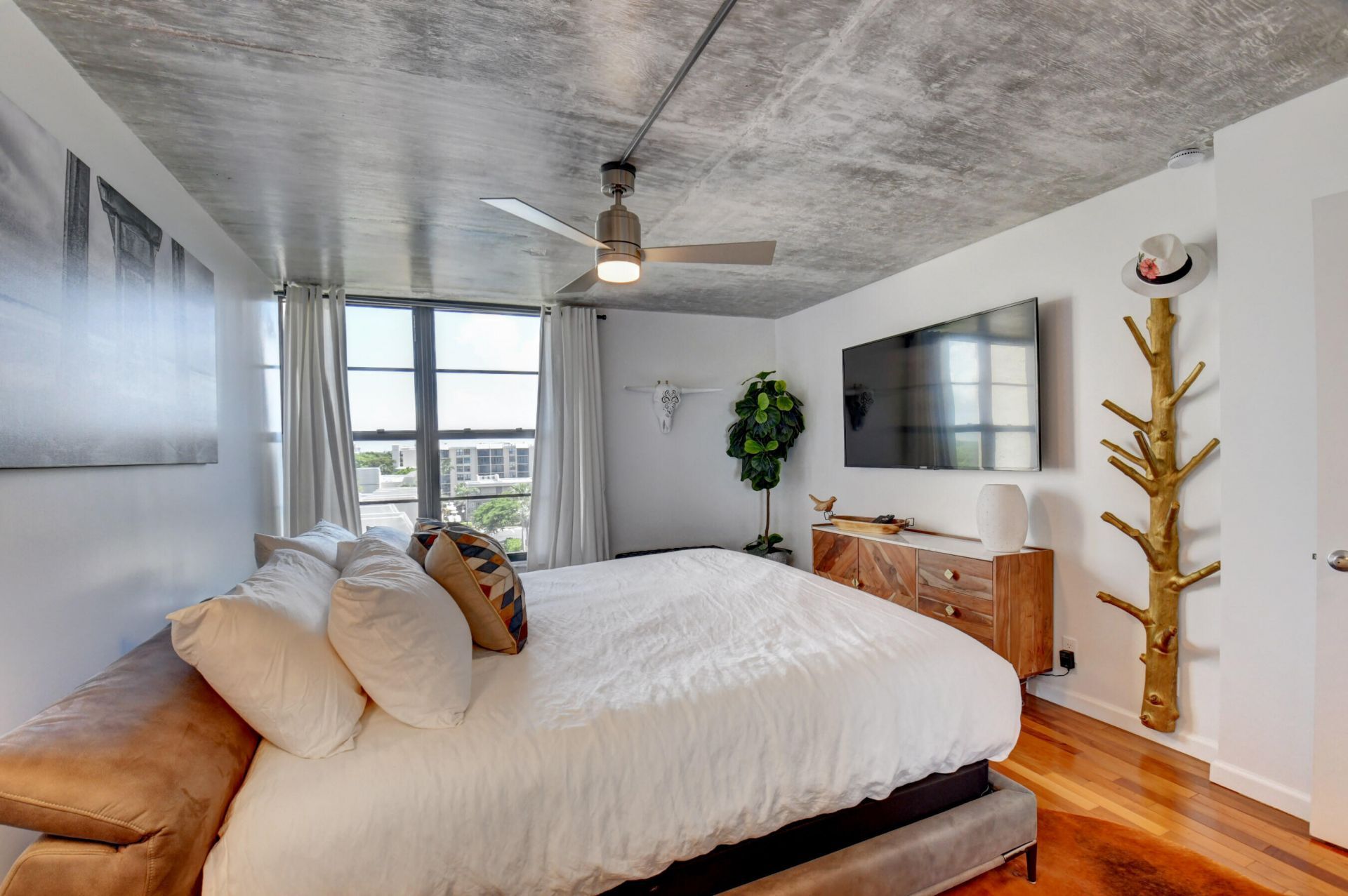 17 Royal Palm Way, Unit 603, Boca Raton, FL 33432 Photo