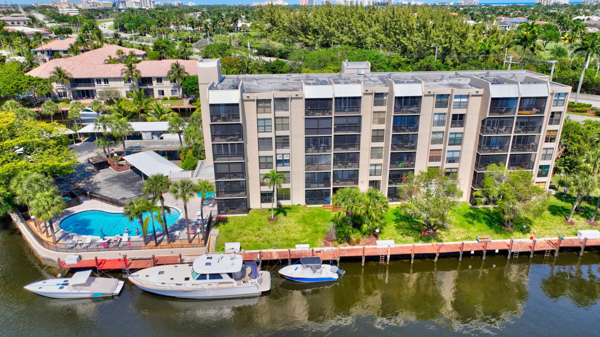 17 Royal Palm Way, Unit 603, Boca Raton, FL 33432 Photo