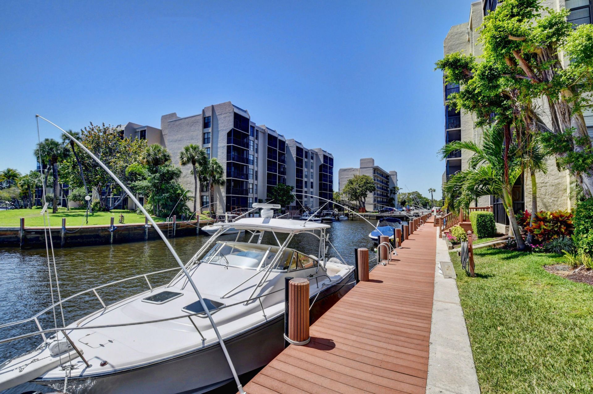 17 Royal Palm Way, Unit 603, Boca Raton, FL 33432 Photo