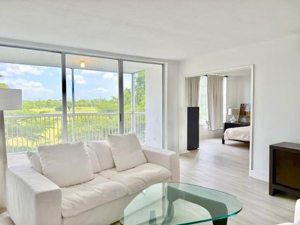 3080 N Course Drive, Unit 407, Pompano Beach, FL 33069