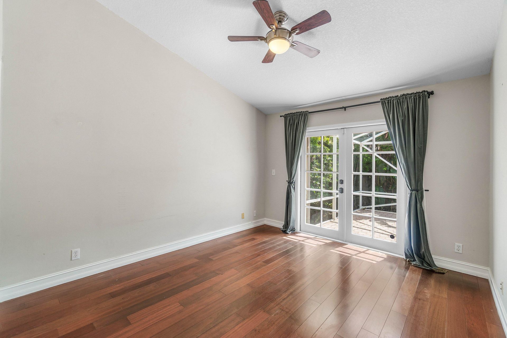 1215 E Lancewood Place, Delray Beach, FL 33445 Photo