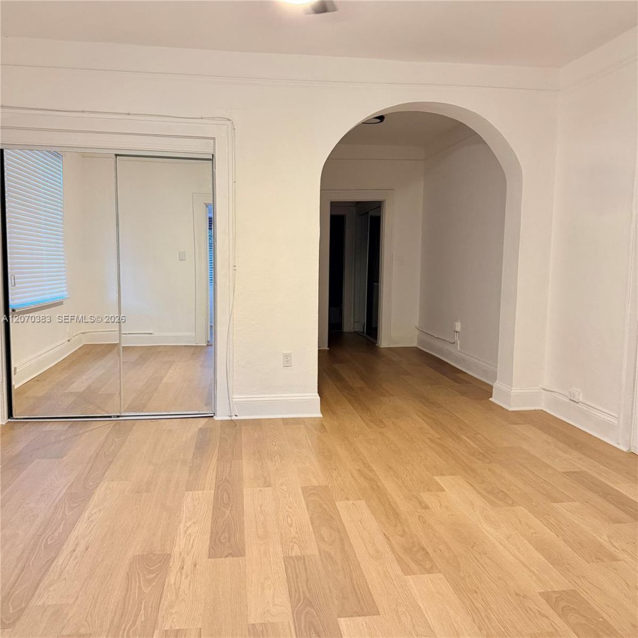 3433 Garden Ave, Unit 10, Miami Beach, FL 33140 Photo