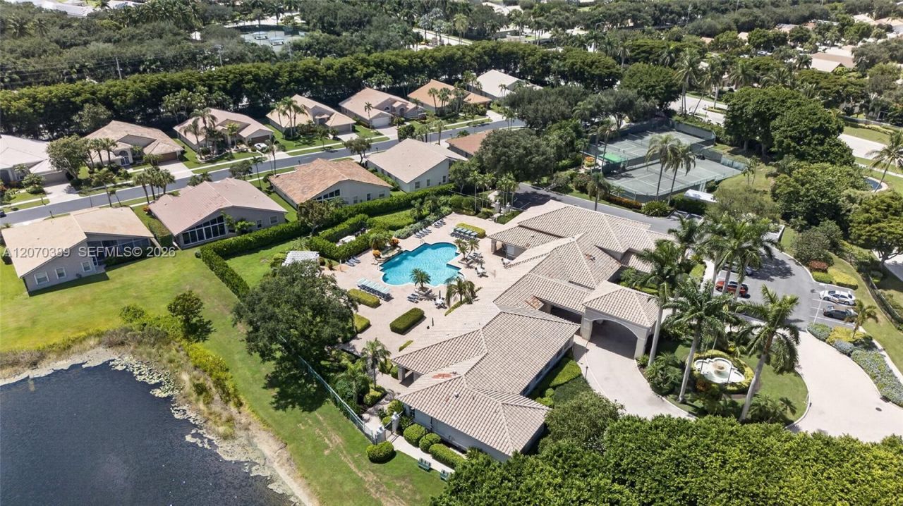 7318 Amber Falls Ln , Boynton Beach, FL 33437 Photo