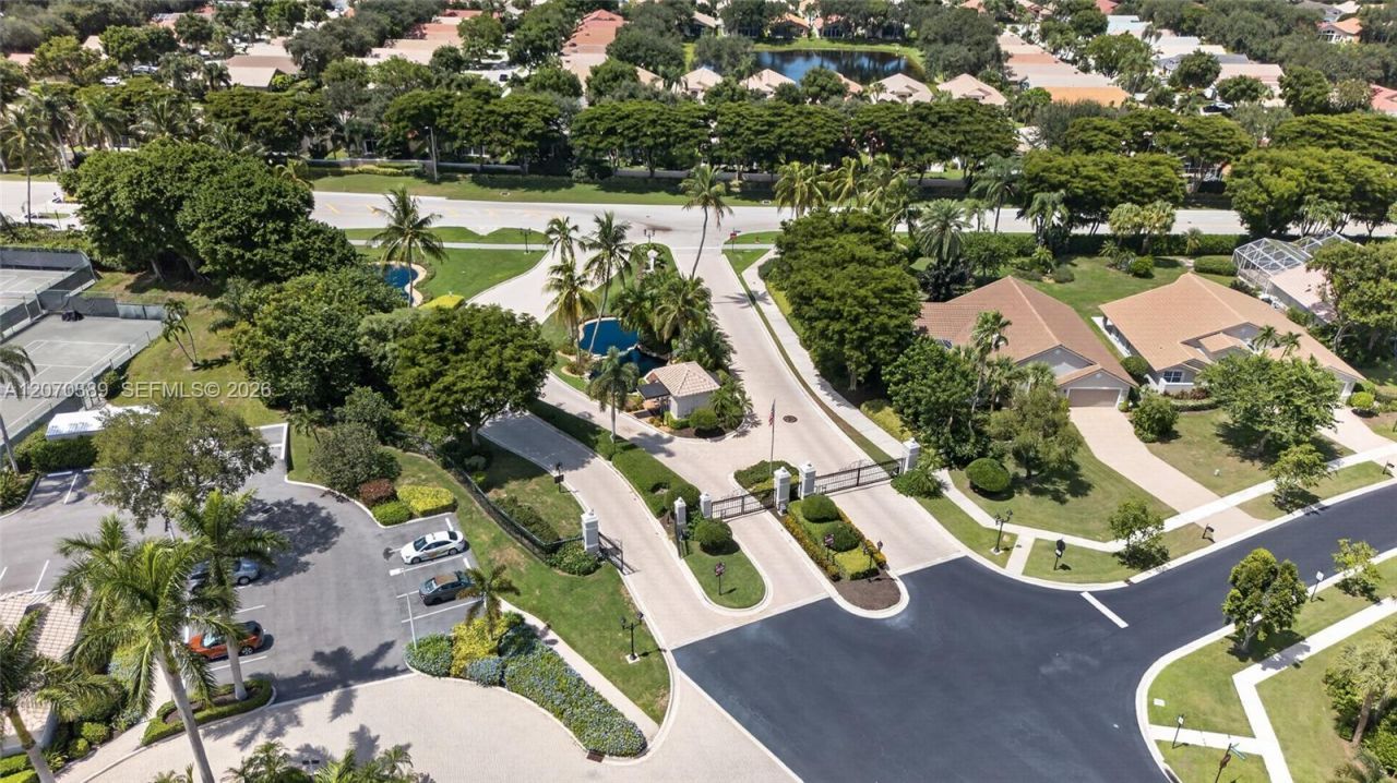 7318 Amber Falls Ln , Boynton Beach, FL 33437 Photo