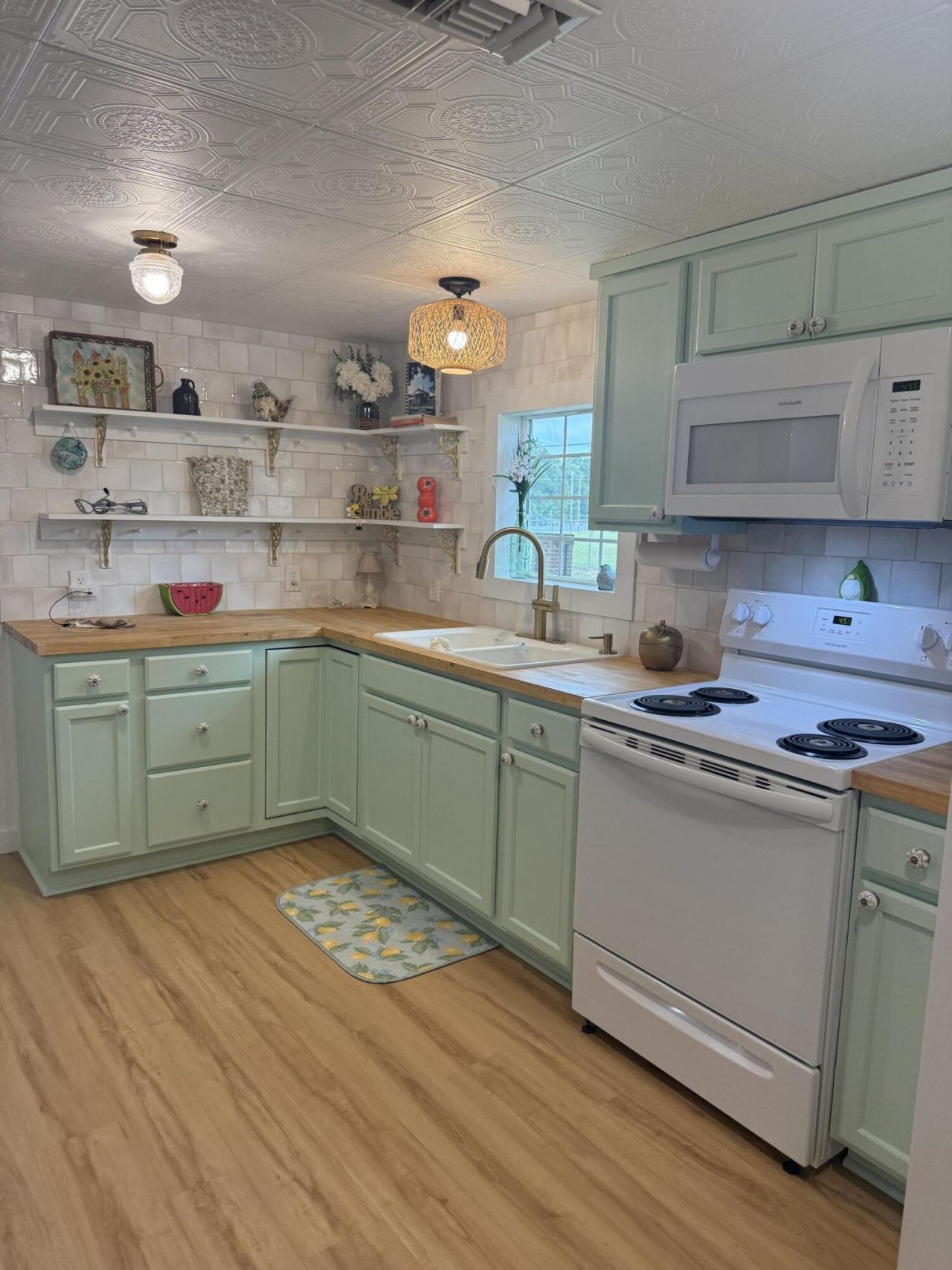 236 Aplin Road, Crestview, FL 32539 Main Photo