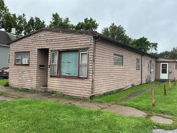 3412 Emerald Avenue , Steger, IL 60475