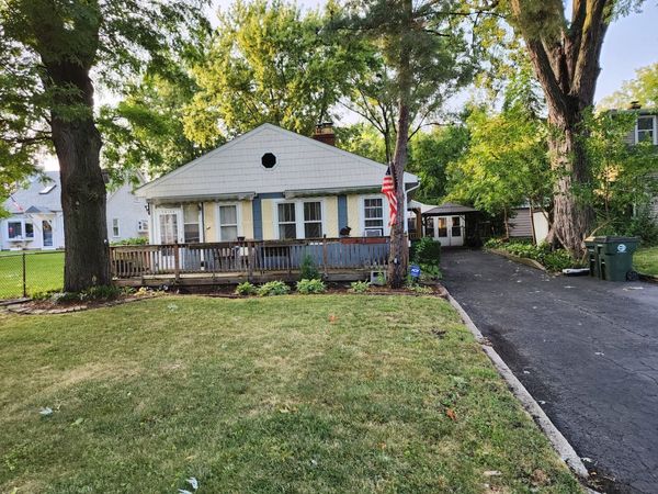 25168 W Edgar Avenue , Antioch, IL 60002