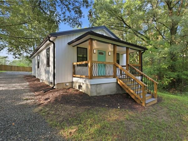 431 Dudley Street , Burlington, NC 27217