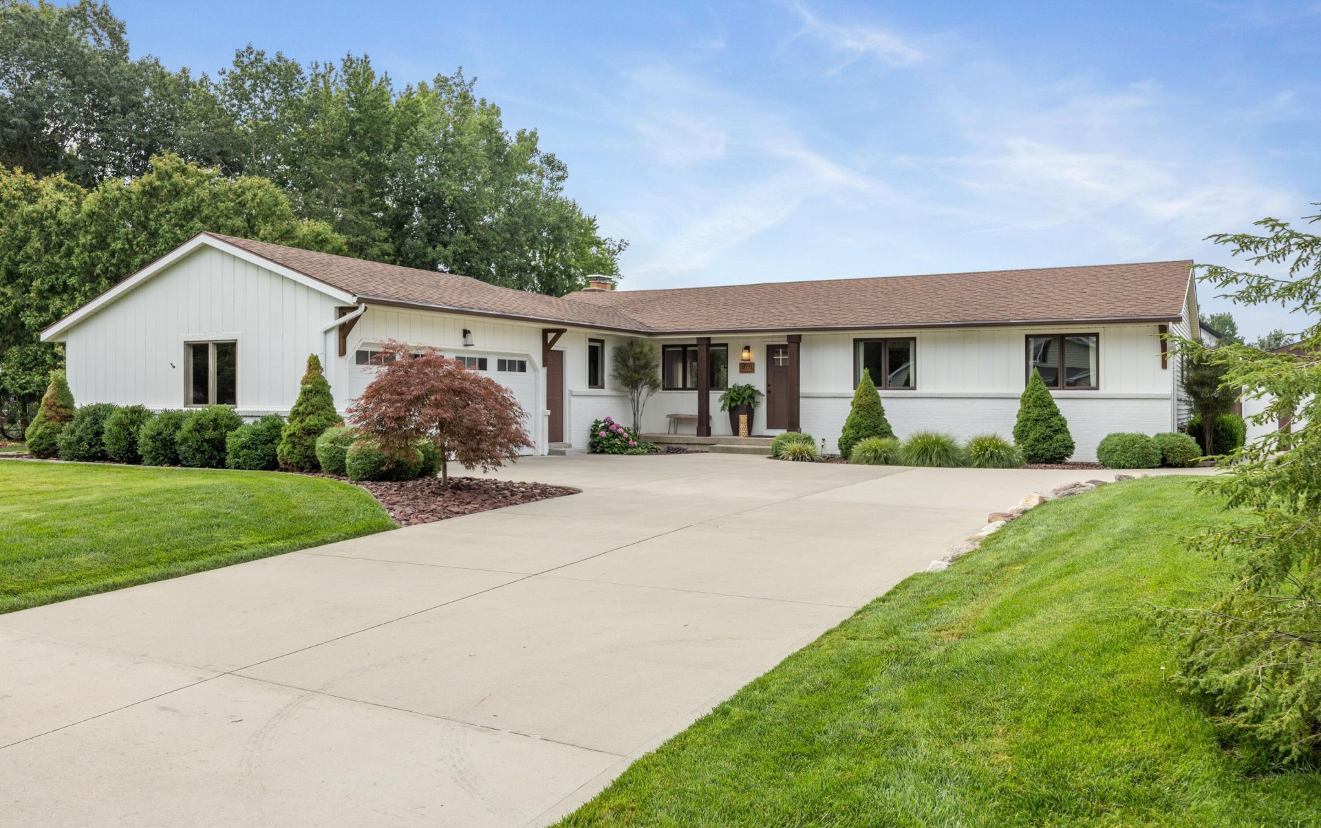 4074 Imperial Drive Nw, Grand Rapids, MI 49534 Main Photo