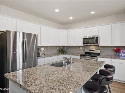 4933 Cavestone Road, Sun Valley, NV 89433 Photo