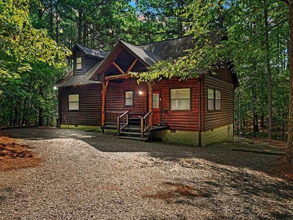110 Bentwater Road, Broken Bow, OK 74728