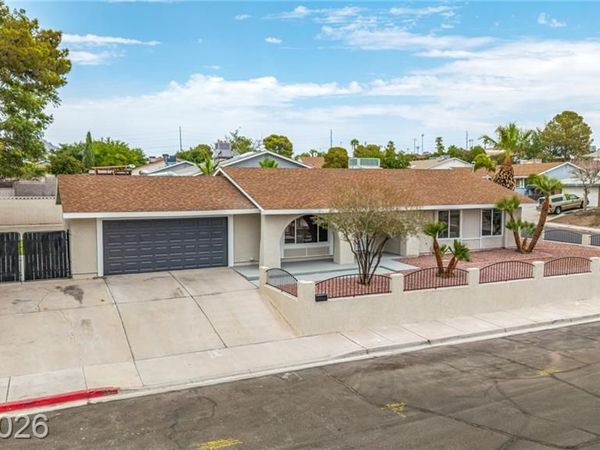 1402 Esther Drive, Boulder City, NV 89005