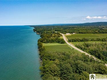 10283 W Lake Road, Ripley, NY 14775