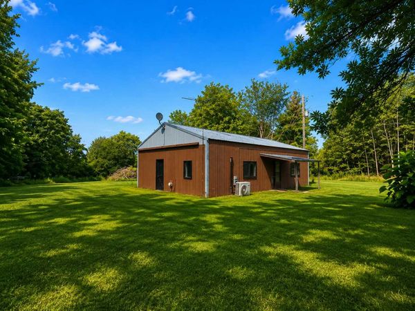 8996 Saint Croix Trail, North Branch, MN 55056
