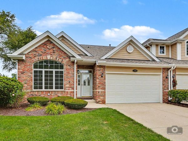 1423 Roscommon Way , Lemont, IL 60439