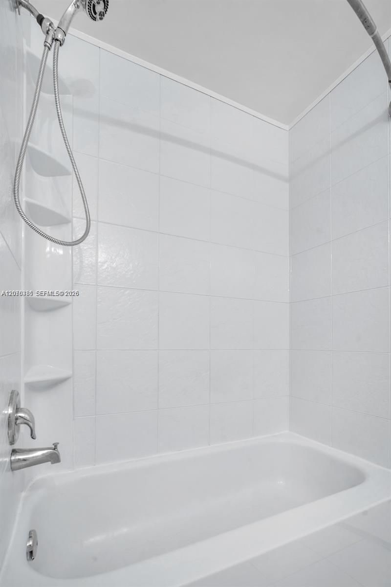 800 Sorrento Dr., Unit 2, Weston, FL 33326 Photo
