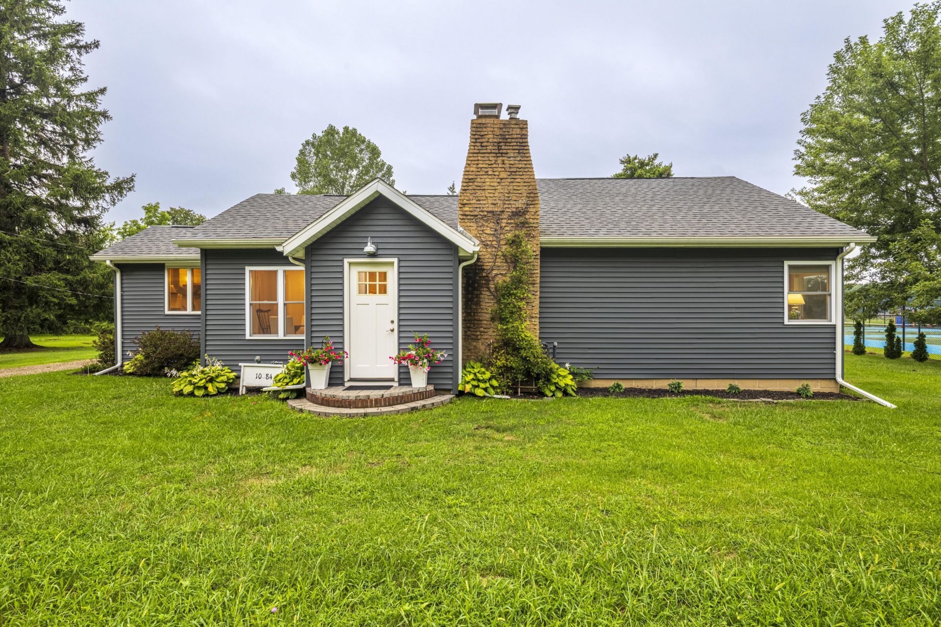 10084 Gast Road, Bridgman, MI 49106 Main Photo