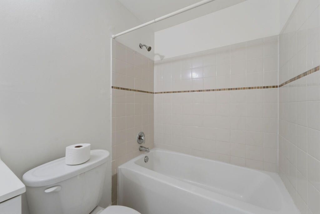 1500 W 13th Street W, Riviera Beach, FL 33404 Photo