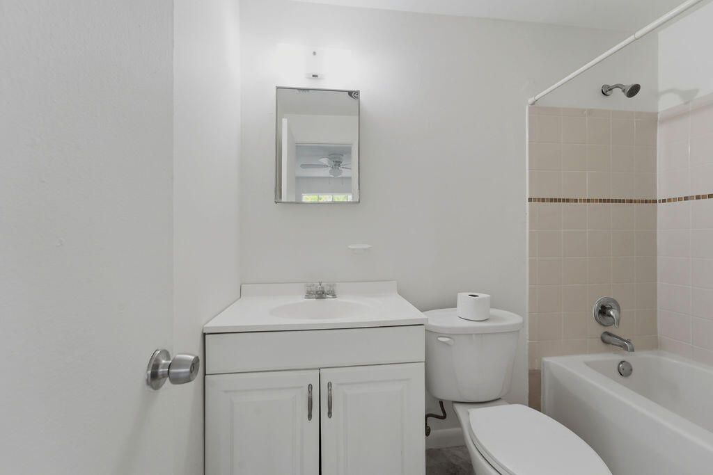 1500 W 13th Street W, Riviera Beach, FL 33404 Photo