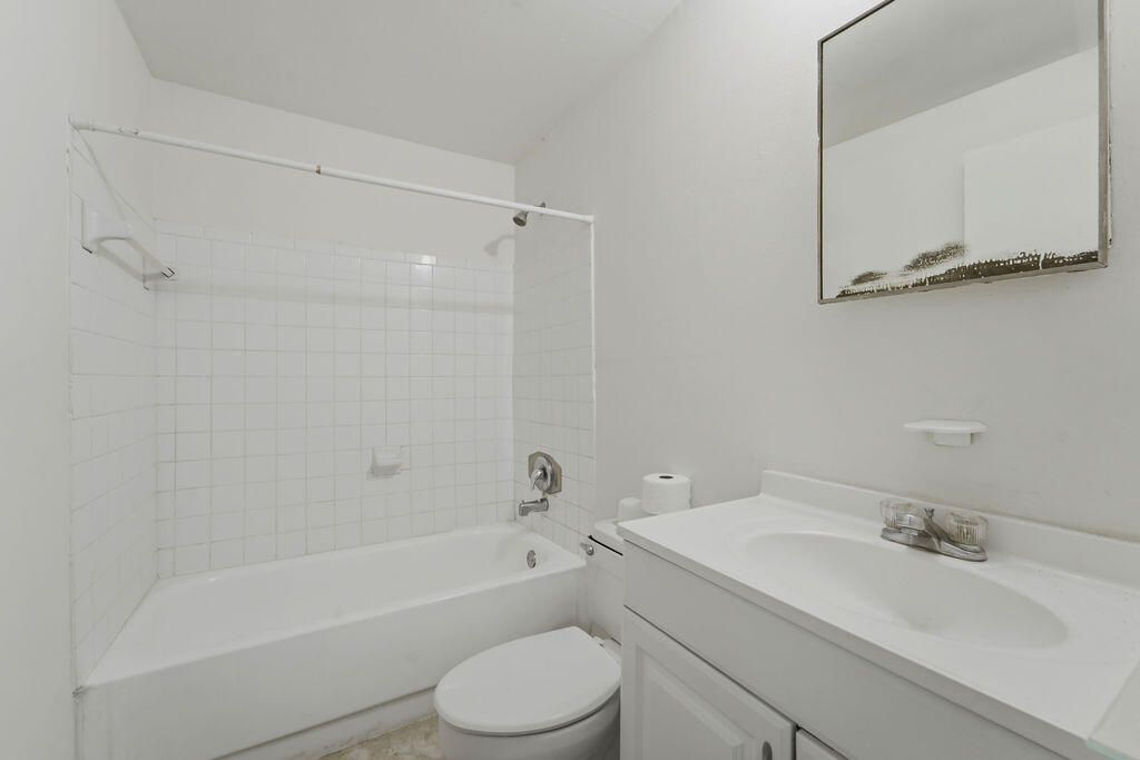 1500 W 13th Street W, Riviera Beach, FL 33404 Photo
