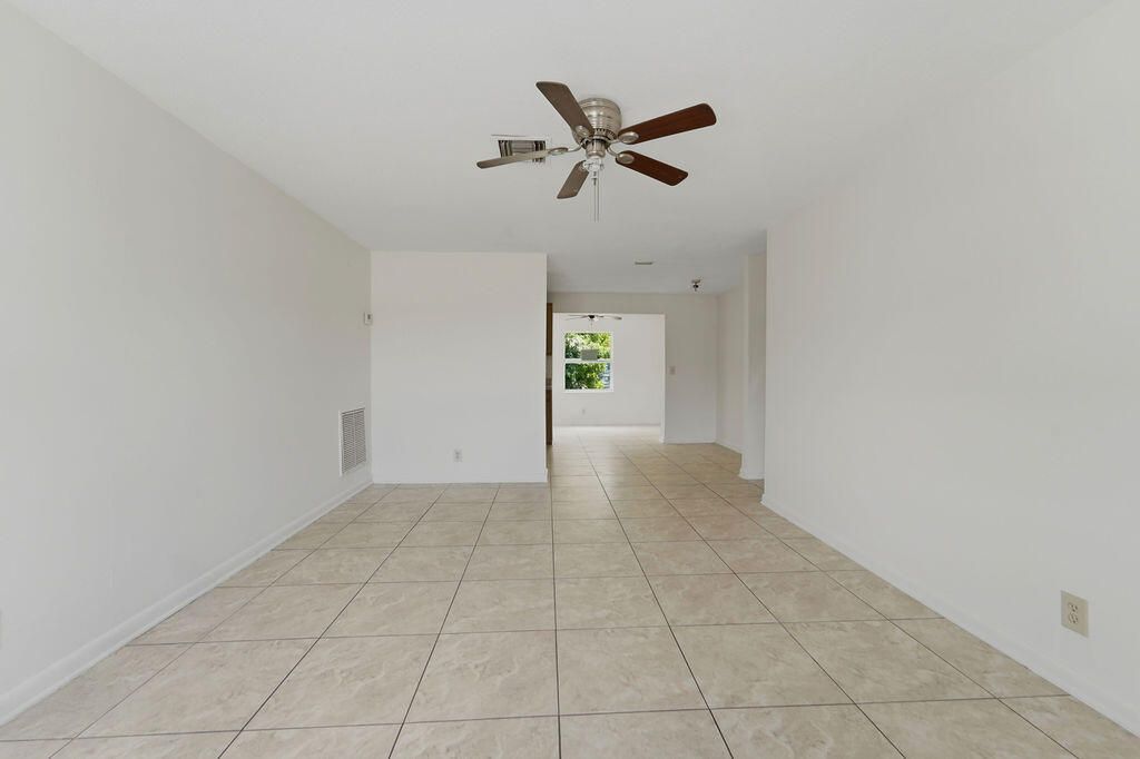 1500 W 13th Street W, Riviera Beach, FL 33404 Photo
