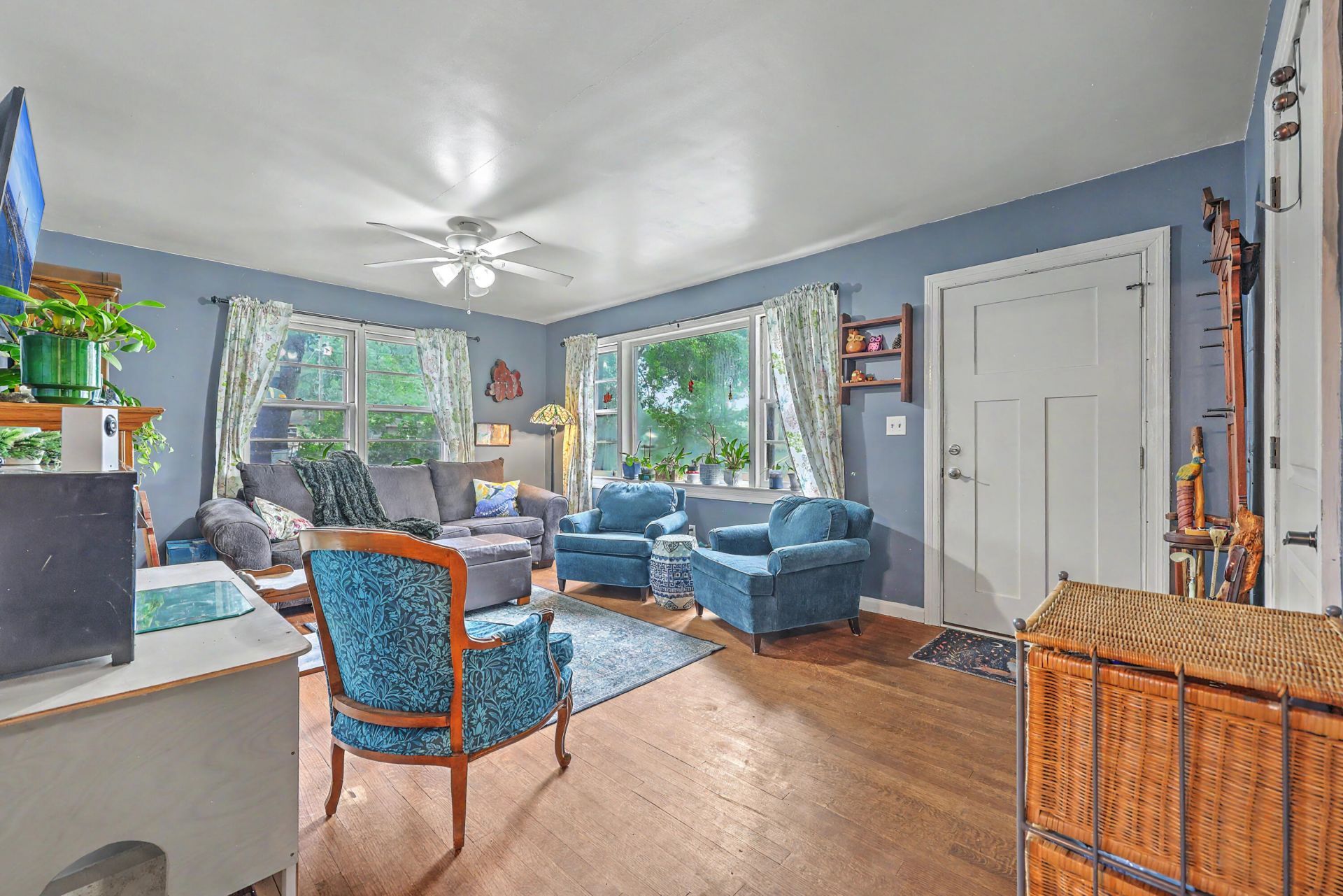 5517 Gale Street Photo 10