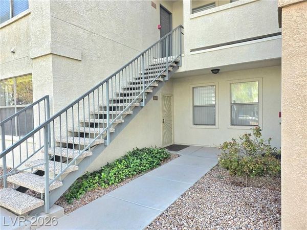 8000 W Badura Avenue, Unit 1047, Las Vegas, NV 89113