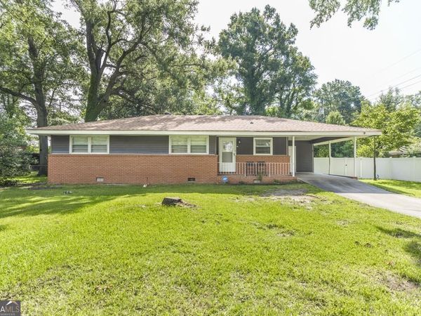 800 Briarcliff, Warner Robins, GA 31088
