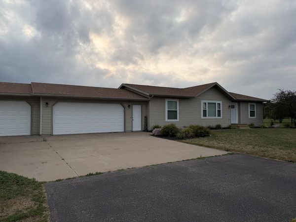 N1809 TRILLIUM LANE, Merrill, WI 54452