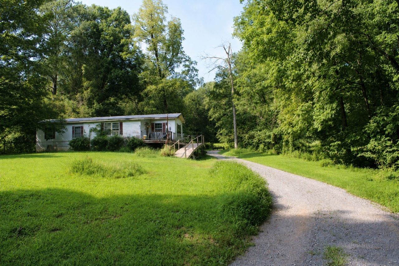3437 Cooper Nicholson Rd , Pleasant View, TN 37146 Main Photo