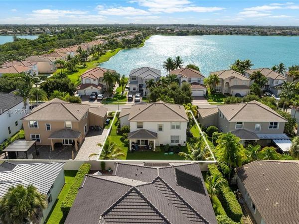 4168 SW 183rd Ave , Miramar, FL 33029