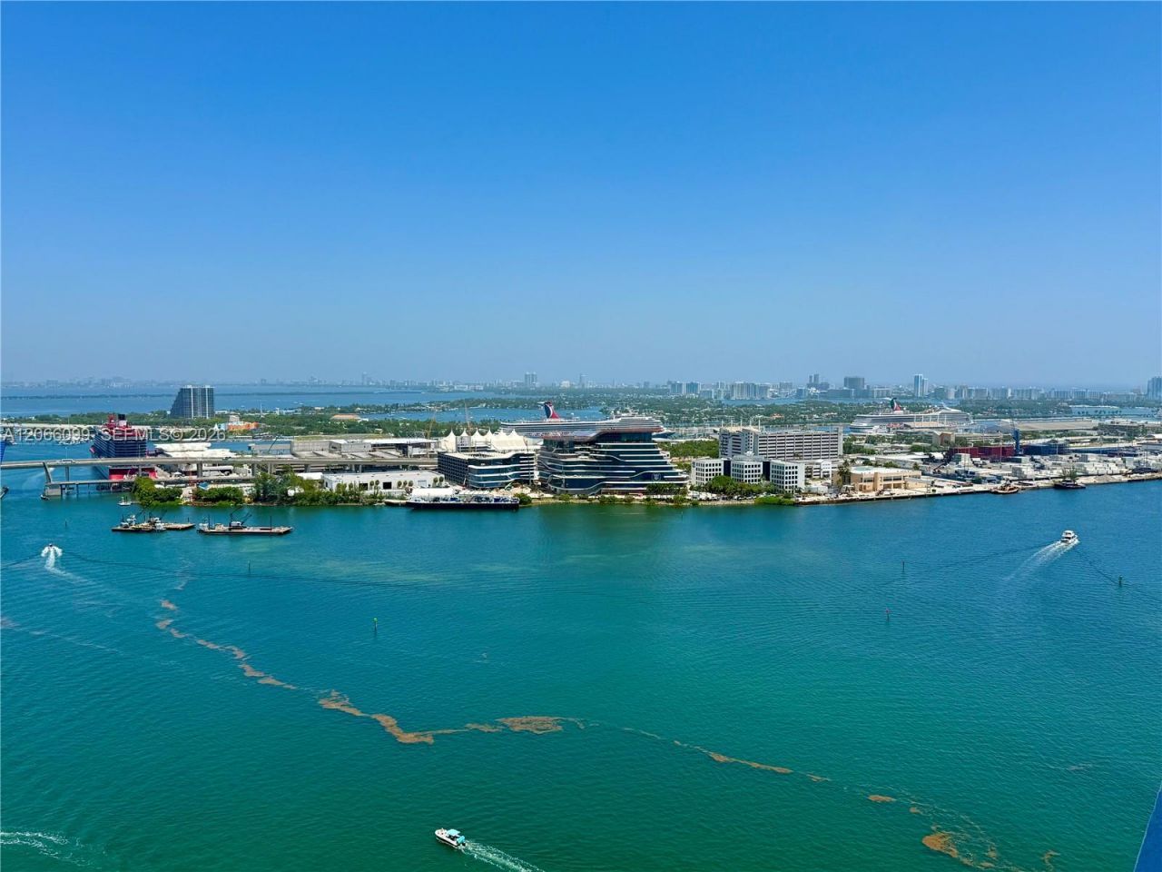 335 S Biscayne Blvd, Unit 3408, Miami, FL 33131 Photo
