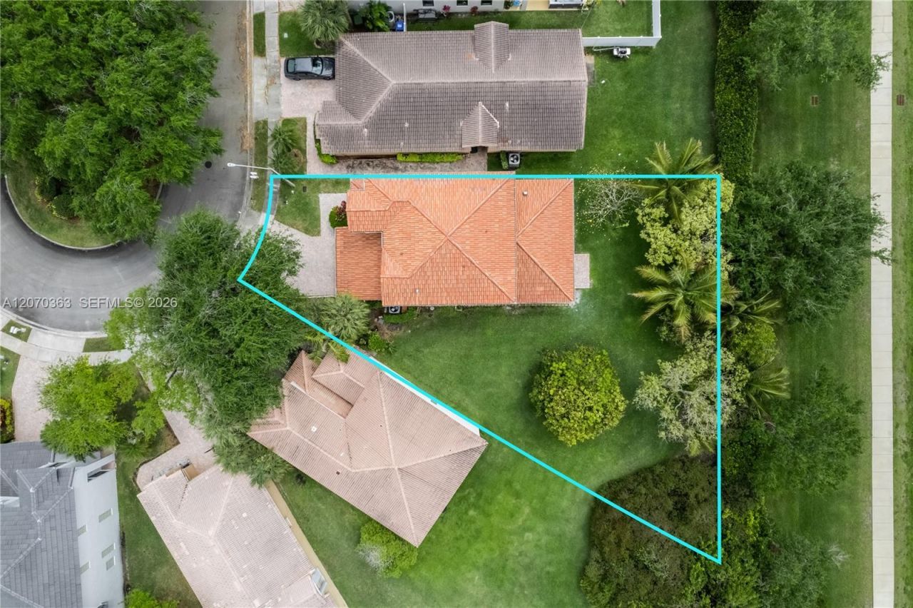 1282 NW 171st Ter , Pembroke Pines, FL 33028 Photo