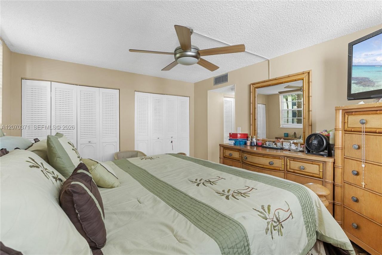 3170 Holiday Springs Blvd, Unit 6-105, Margate, FL 33063 Photo