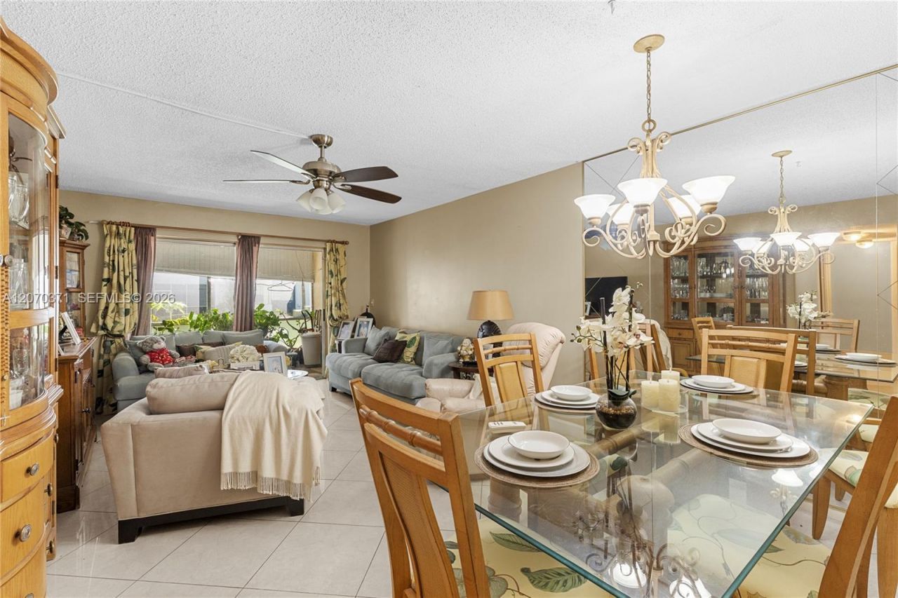 3170 Holiday Springs Blvd, Unit 6-105, Margate, FL 33063 Photo