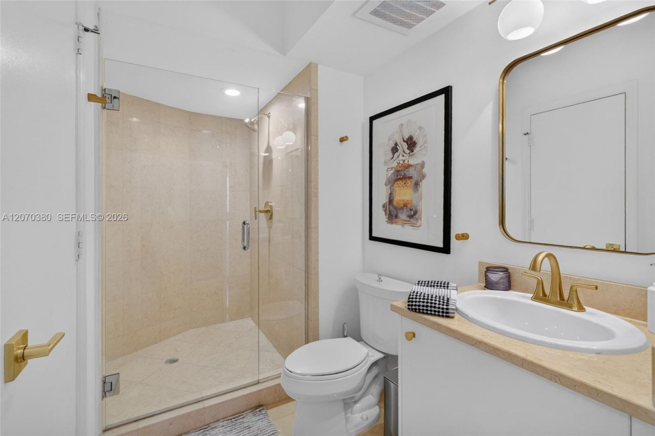 19900 E Country Club Dr, Unit 805, Aventura, FL 33180 Photo
