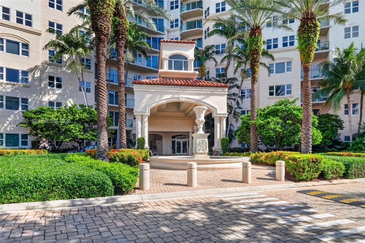 19900 E Country Club Dr, Unit 805, Aventura, FL 33180 Photo