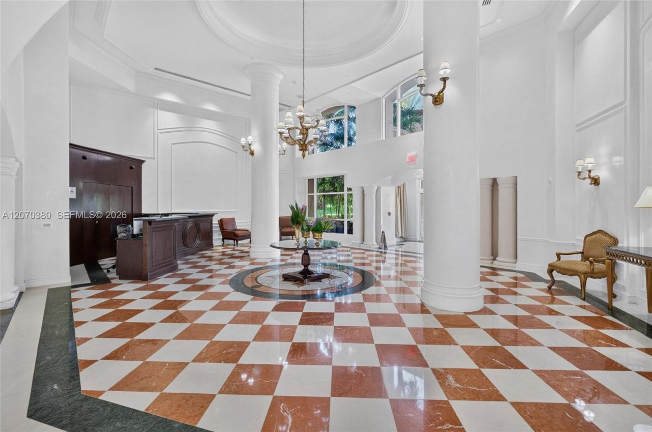 19900 E Country Club Dr, Unit 805, Aventura, FL 33180 Photo