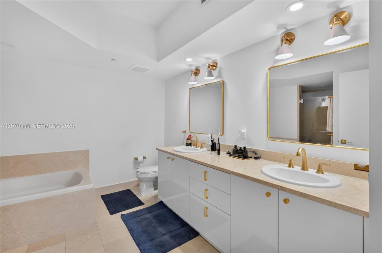 19900 E Country Club Dr, Unit 805, Aventura, FL 33180 Photo