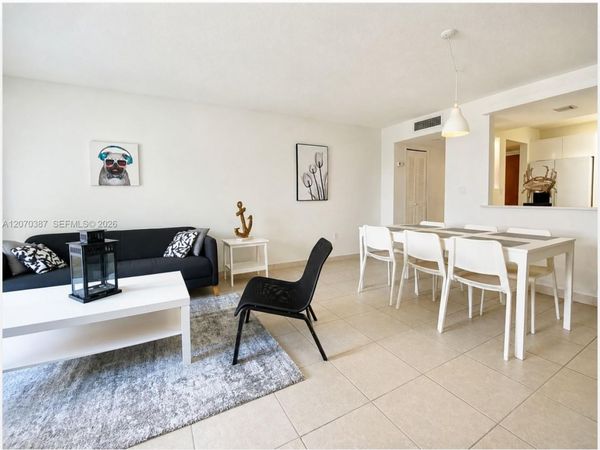 1250 Lincoln Rd , Unit 401, Miami Beach, FL 33139