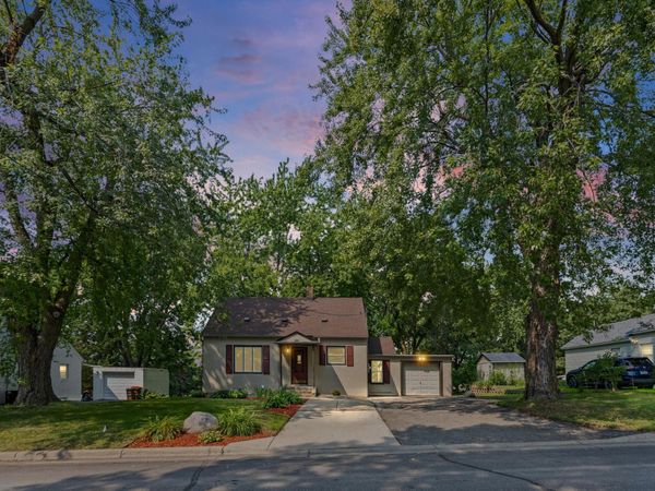207 7th Street N, Waverly, MN 55390