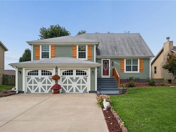 8715 NE 116th Street, Kansas City, MO 64157