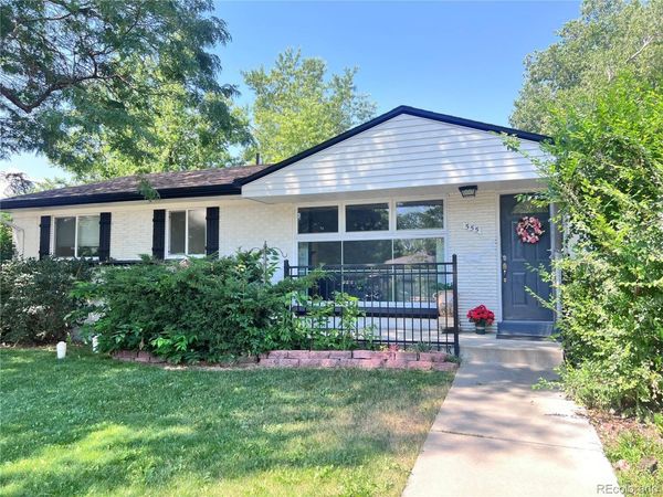 555 Everett Street, Lakewood, CO 80226