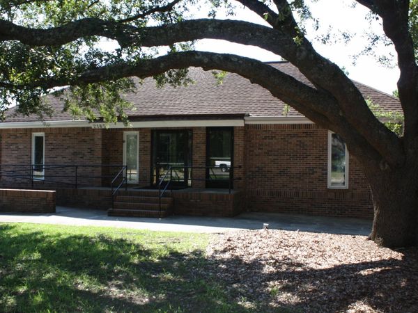 2185 N Fraser St., Georgetown, SC 29440