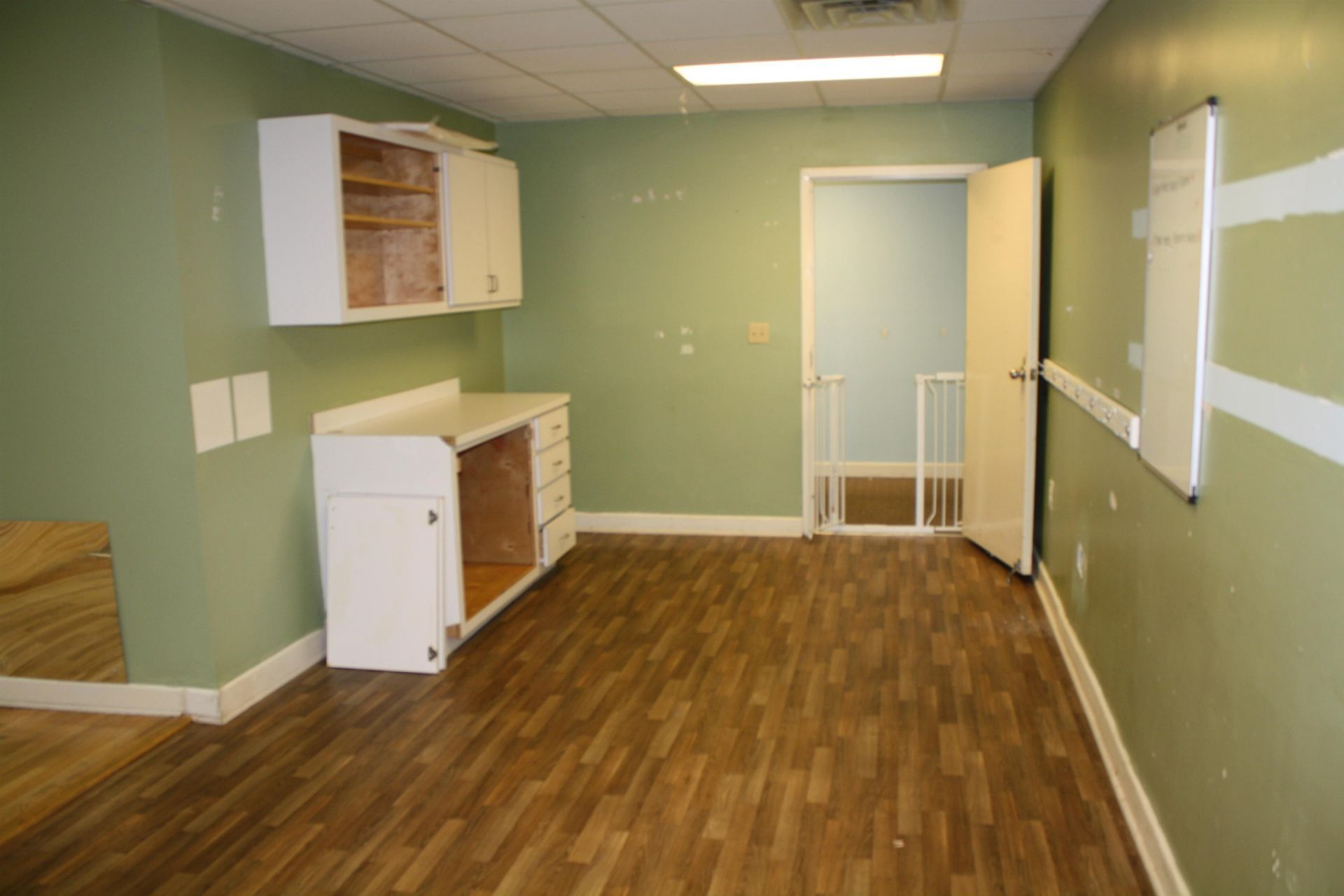 2185 N Fraser St. Photo 12