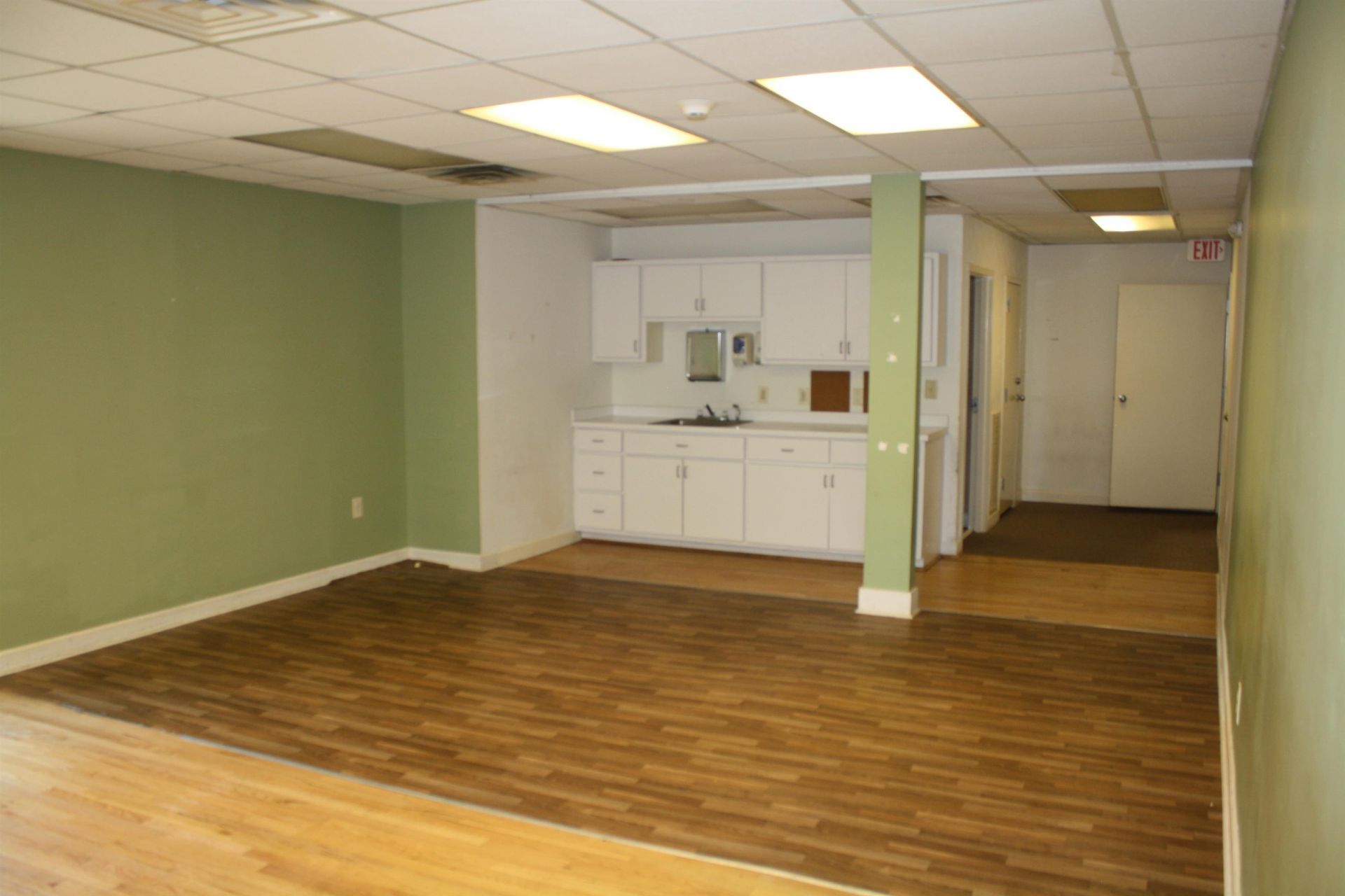 2185 N Fraser St. Photo 16