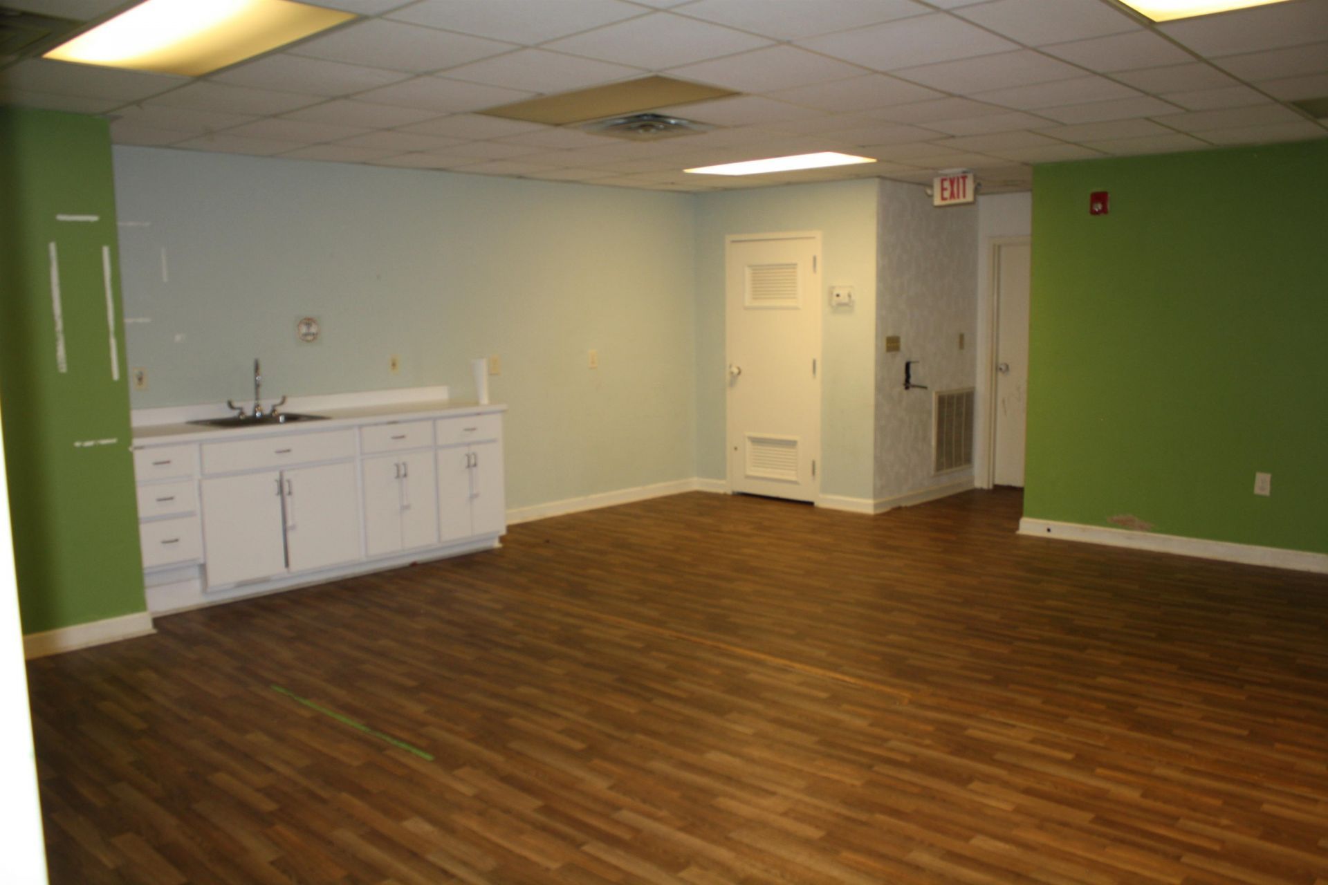 2185 N Fraser St. Photo 8