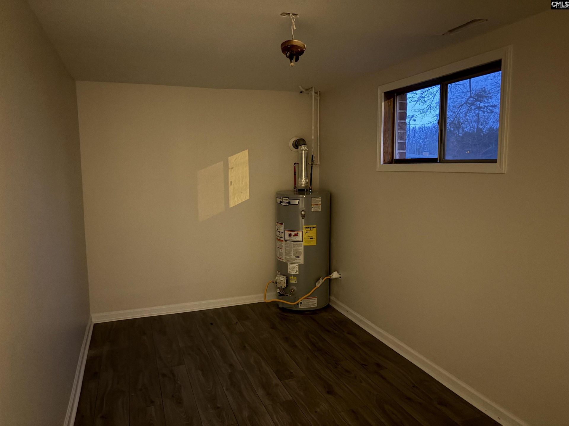 345 Marion Street Photo 14