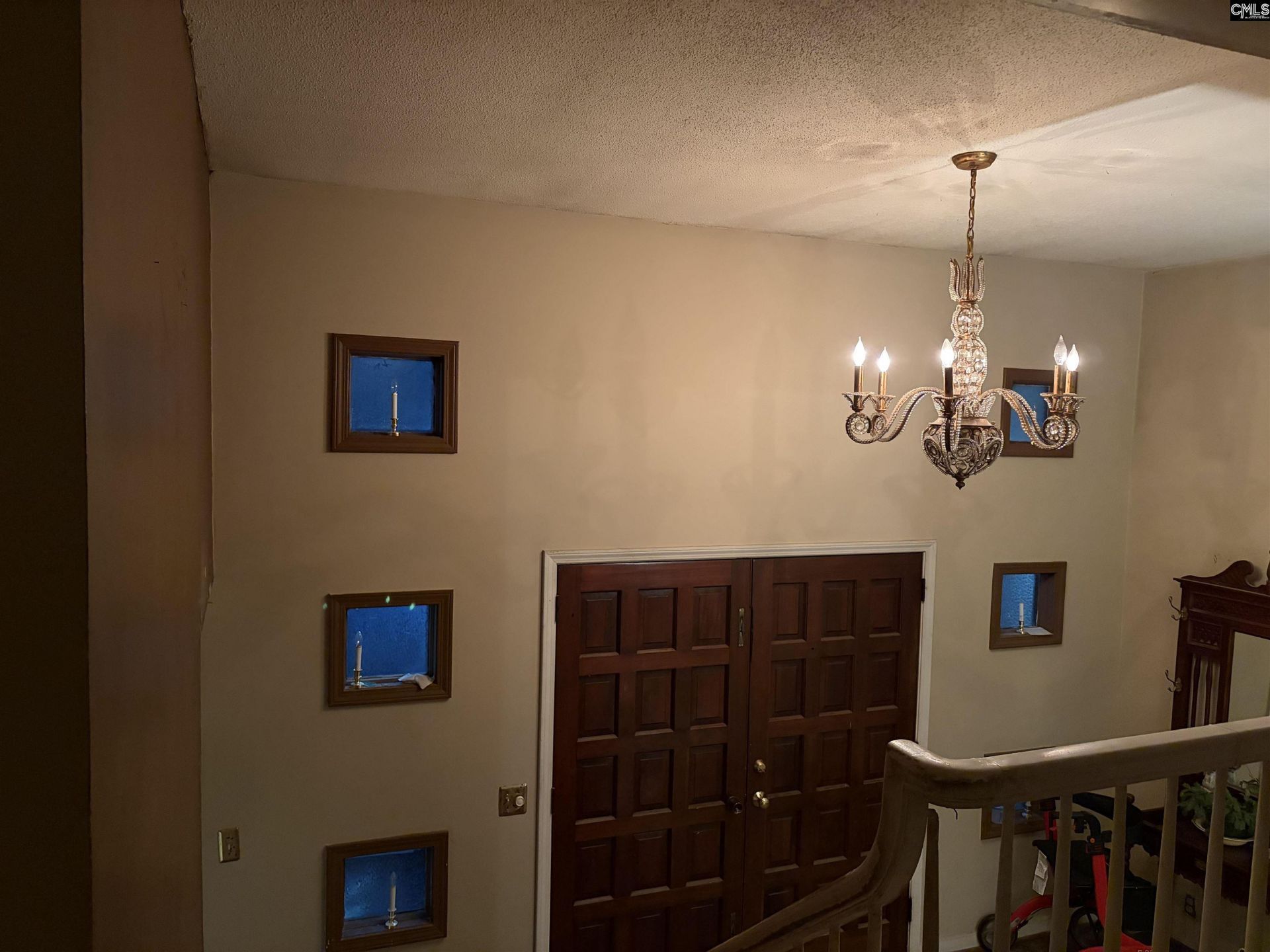 345 Marion Street Photo 18