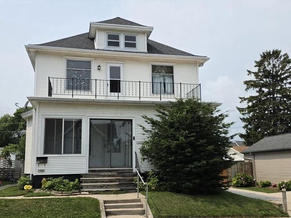1202 S 19th STREET, Unit 1204, Sheboygan, WI 53081